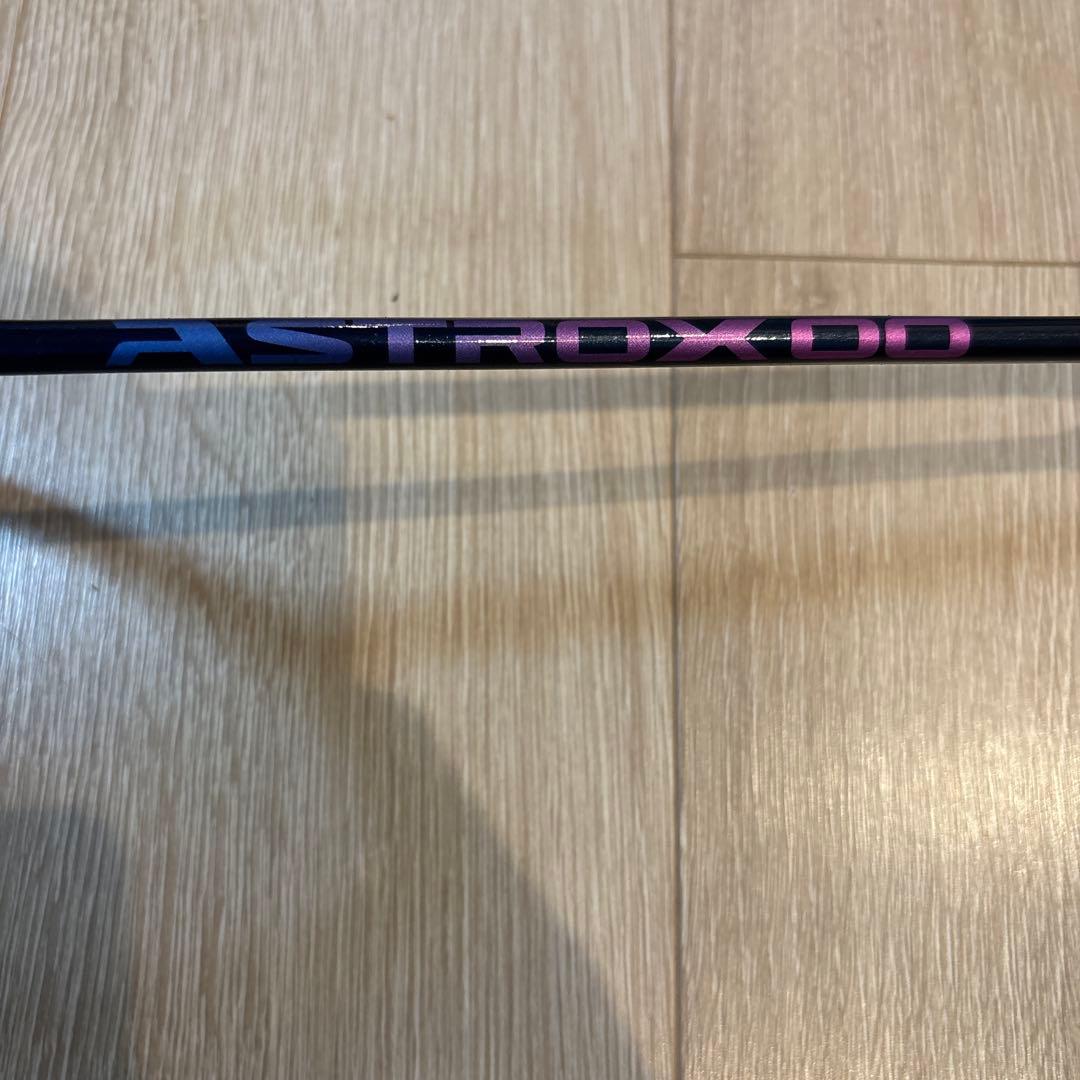 ASTROX 00バドミントンラケット