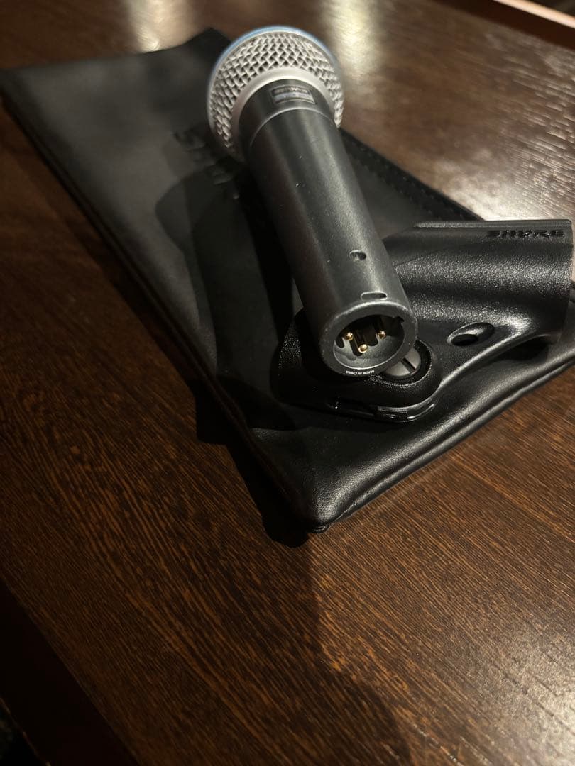 Shure Beta58 ダイナミックマイク 専用ケース付き