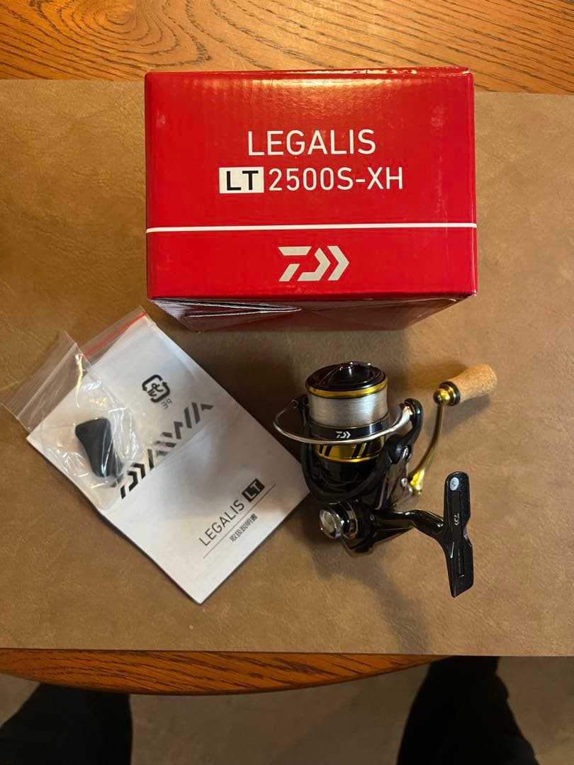 Daiwa LEGALIS LT 2500S-XH フィッシングリール　レガリス