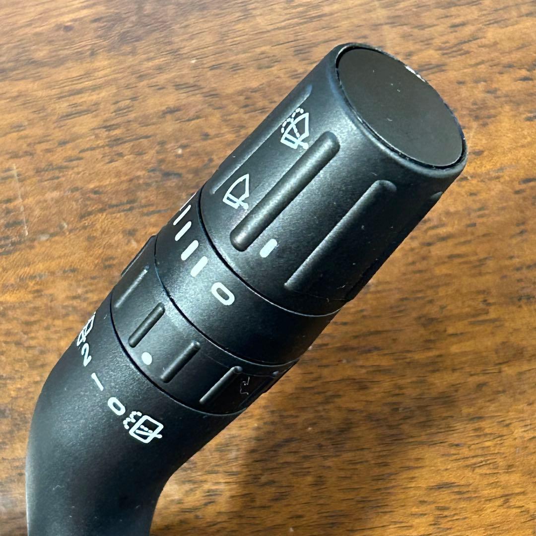 フォード　エクスプローラー　2011〜　新品　ワイパースイッチ　OEM品