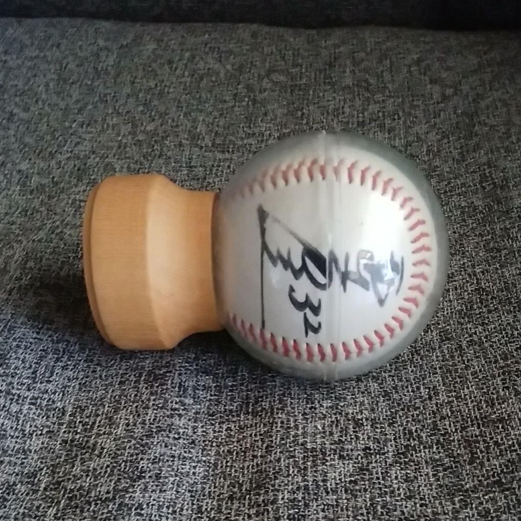プロ野球ボール