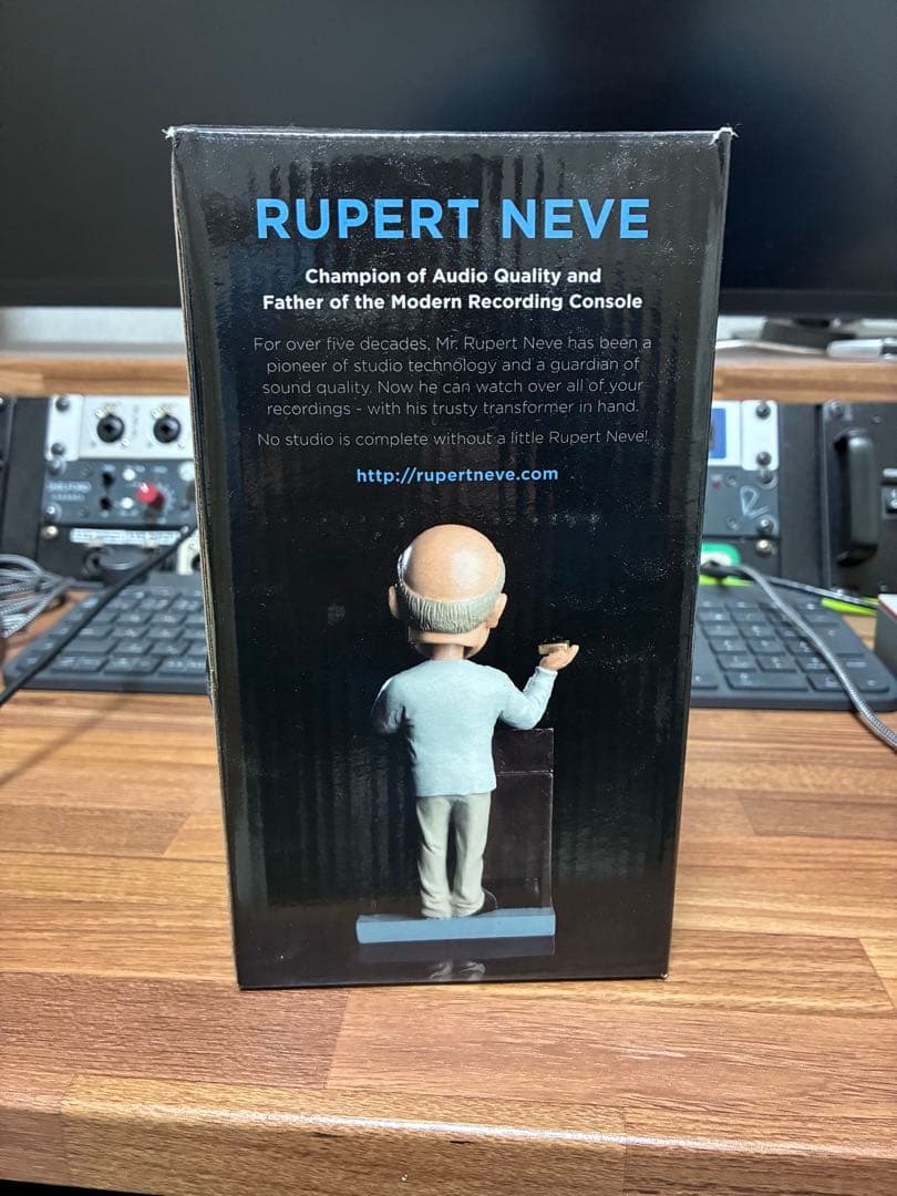 Rupert Neve ボブルヘッド
