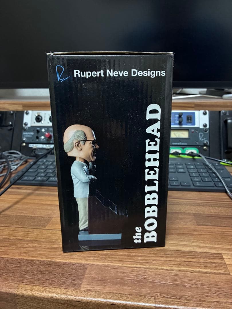 Rupert Neve ボブルヘッド