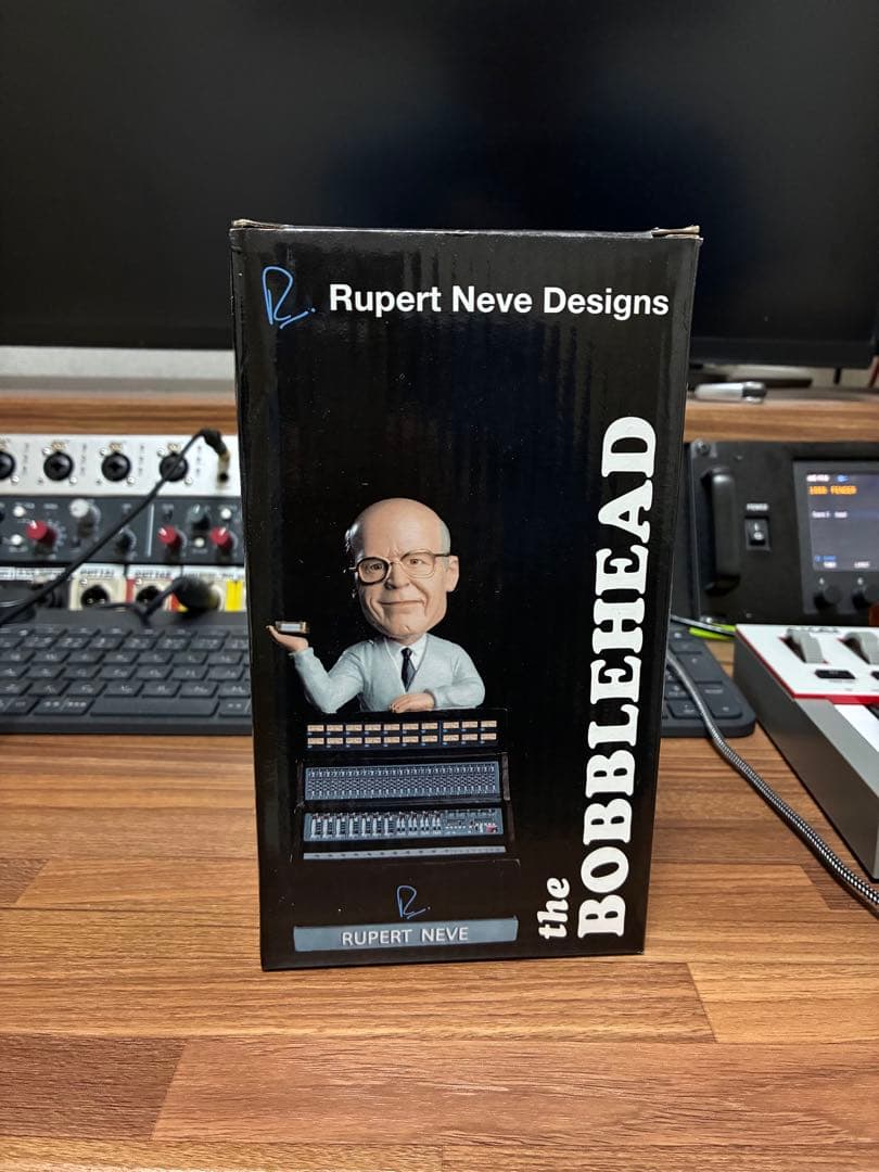Rupert Neve ボブルヘッド