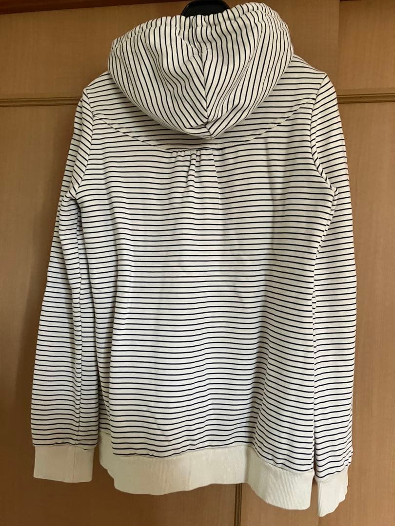 【美品】BURBERRY BLUE LABEL ストライプパーカー