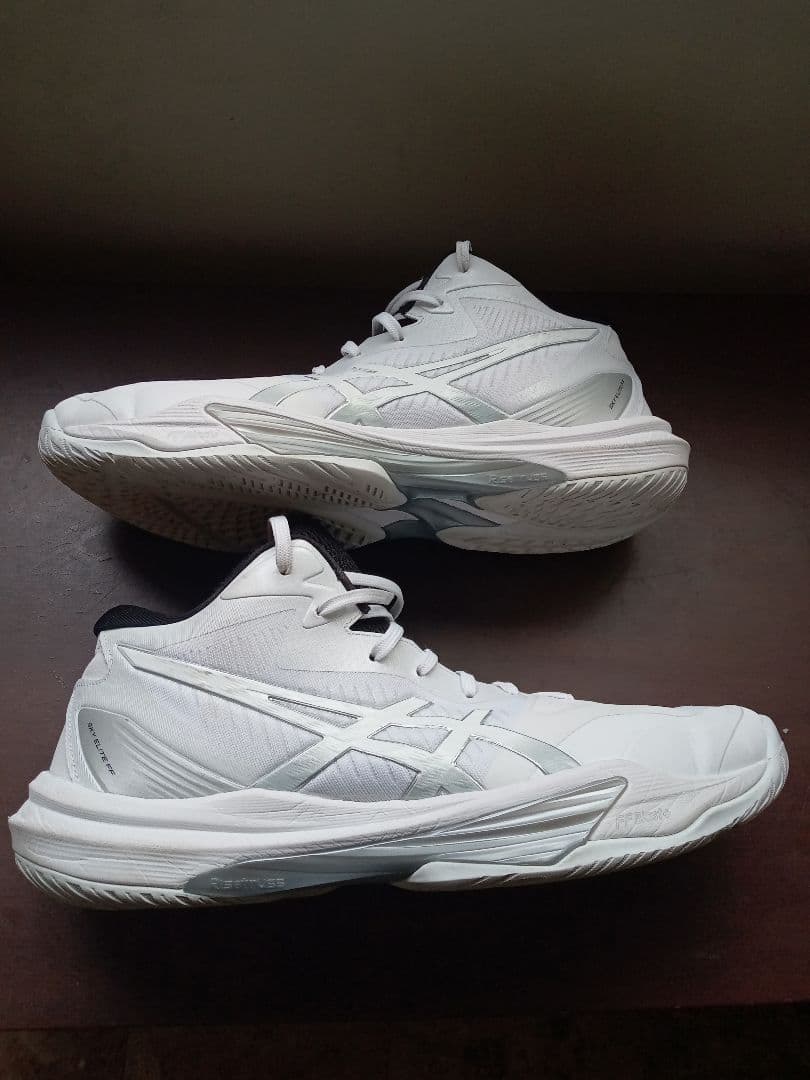 asicsバレーボール SKY ELITE FF MT3 28.5cm(中古品)