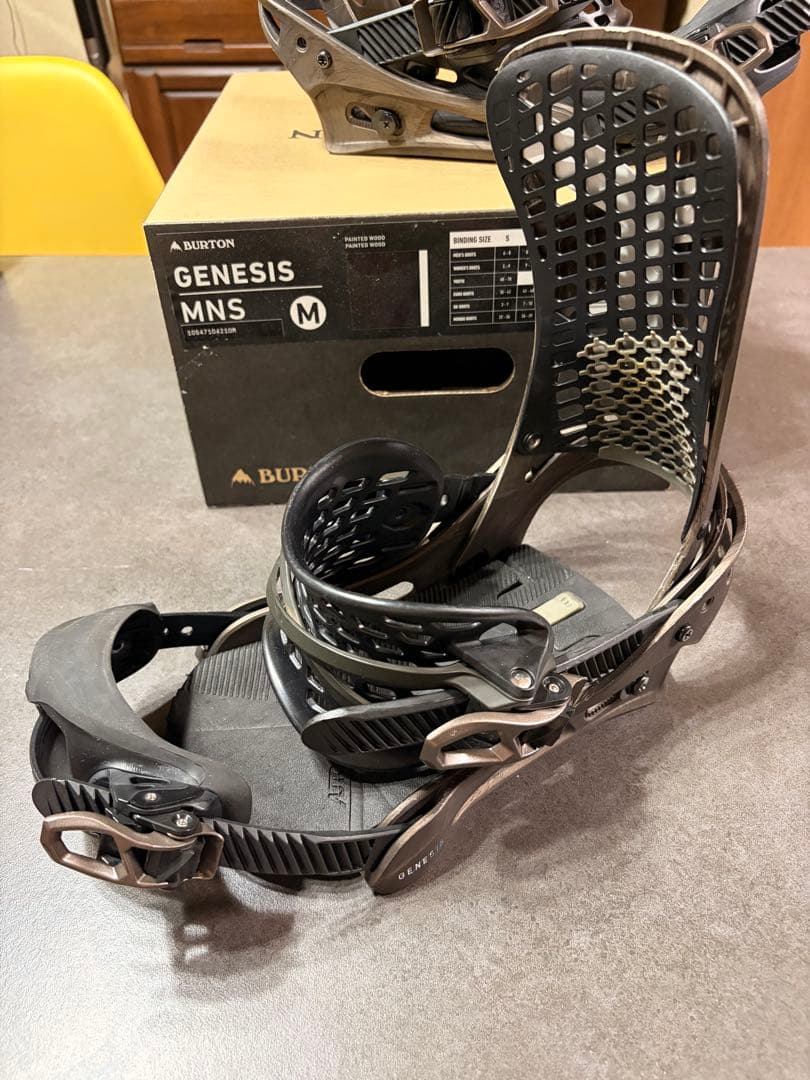 Burton Genesis Re:flex Mサイズ