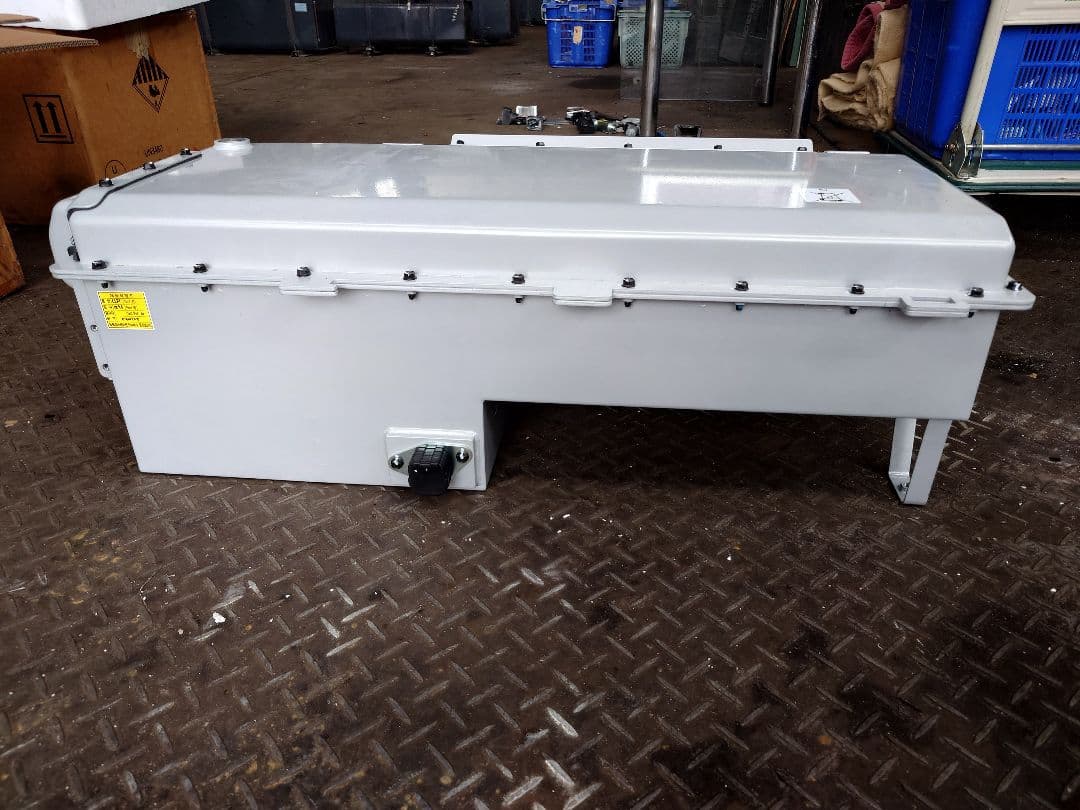 ML268026　三菱ふそう　キャンターハイブリッドバッテリー