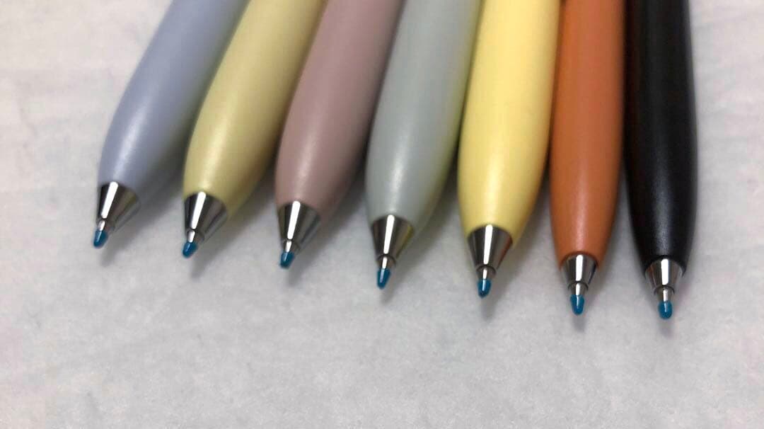 三菱鉛筆 ボールペン 7本　ユニボールワンP限定　ユニボールワンF限定