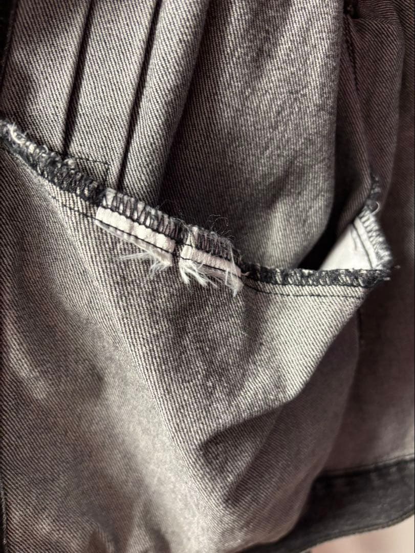 LEVI’S ダークグレー デニムジャケット Lサイズ
