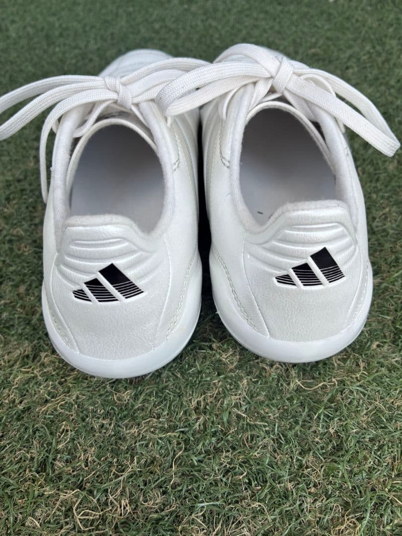 ※期間限定※値下げ中※adidas サッカースパイク ホワイト