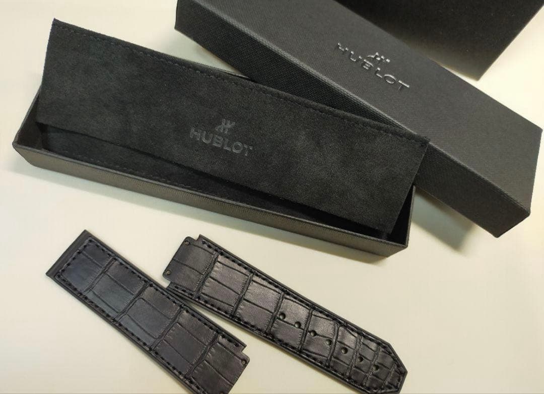 【新品未使用】Hublot ブラックアリゲーター ラバーベルト