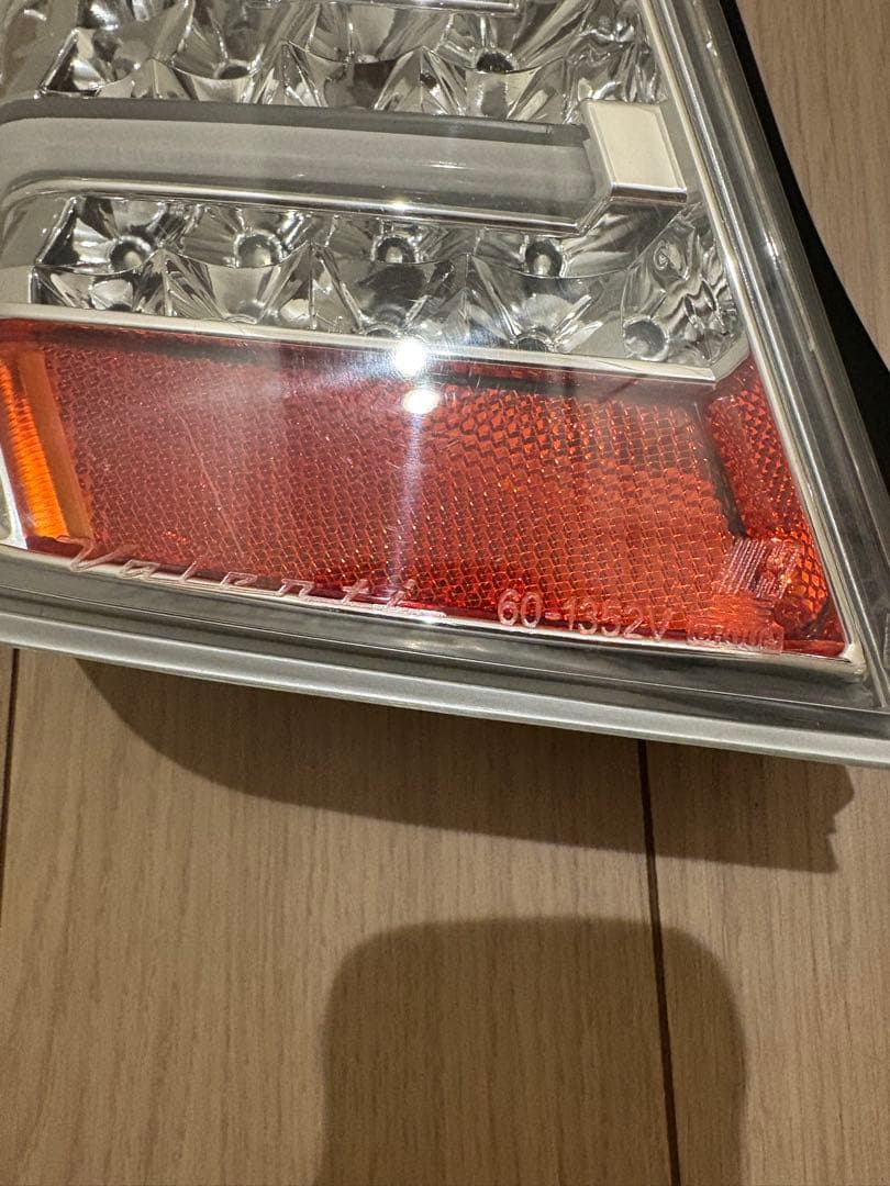 ヴァレンティ　廃盤品　LEDテールランプ　左右セット　ファイバー
