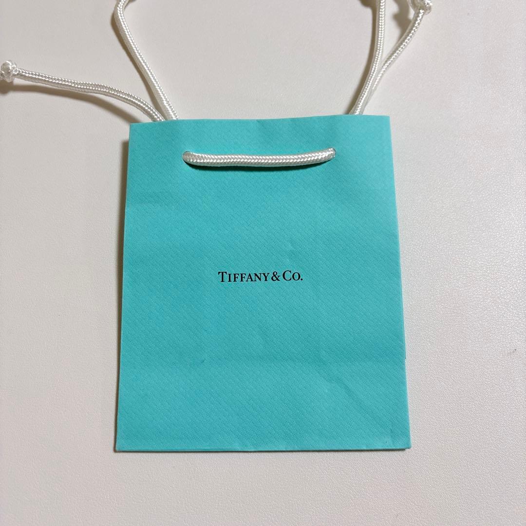 美品　ティファニー　ペアリングケース　空箱　指輪入れ　婚約指輪　リボン付き