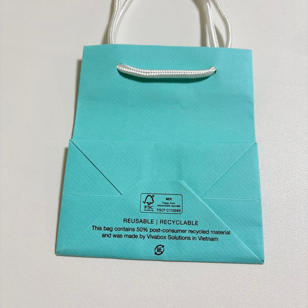 美品　ティファニー　ペアリングケース　空箱　指輪入れ　婚約指輪　リボン付き