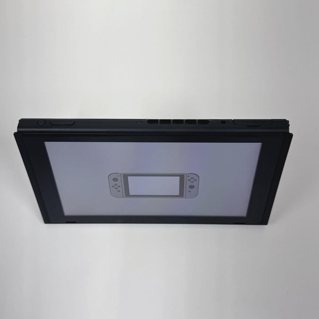 【美品】Nintendo Switch 本体 あつまれどうぶつの森