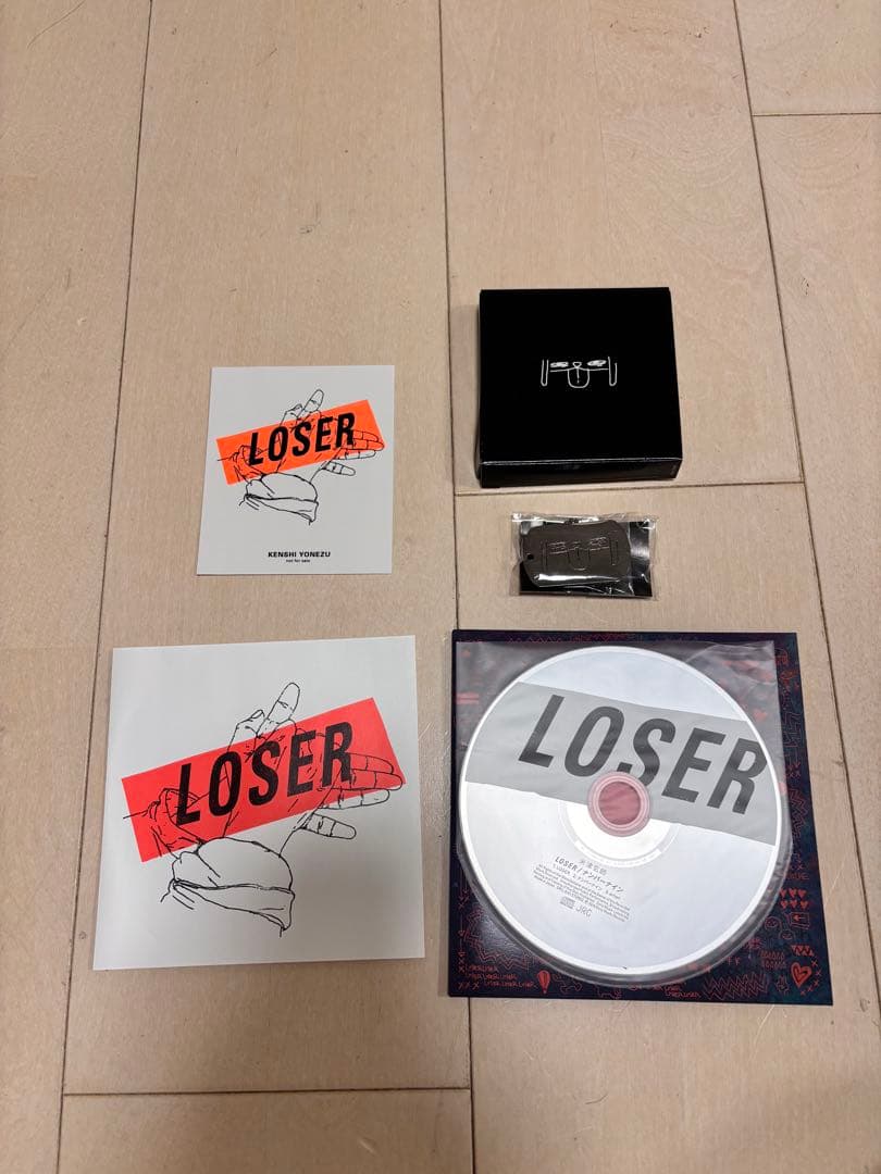 LOSER/ナンバーナイン　LOSER盤　ドッグタグ付　ステッカー付