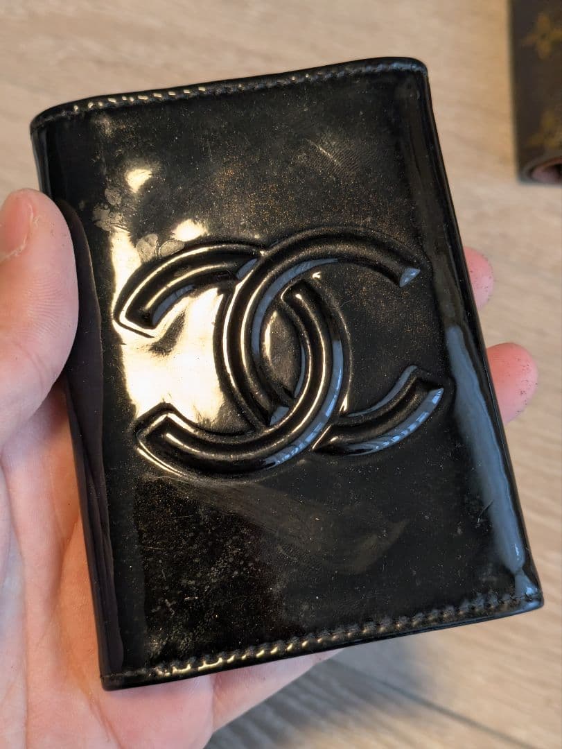 CHANEL ブラックキーケース
