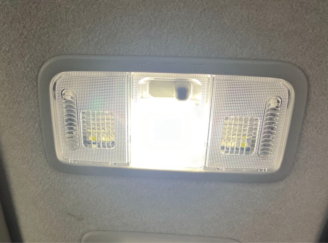 tuki() タントLA600S LEDルームランプバルブセット