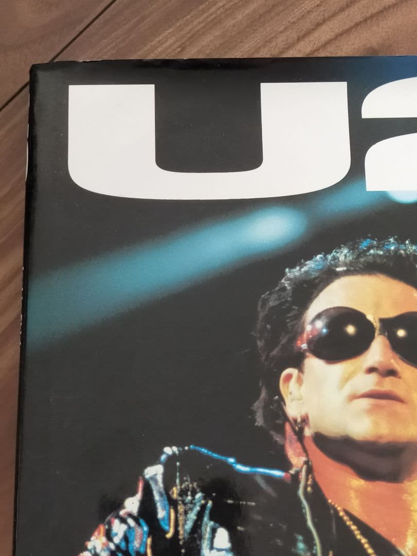 U2/rockin'on/FARAWAY SO CLOSE 本 洋書 ロック