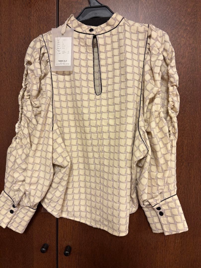値下げしました！todayfulパフスリーブブラウス M