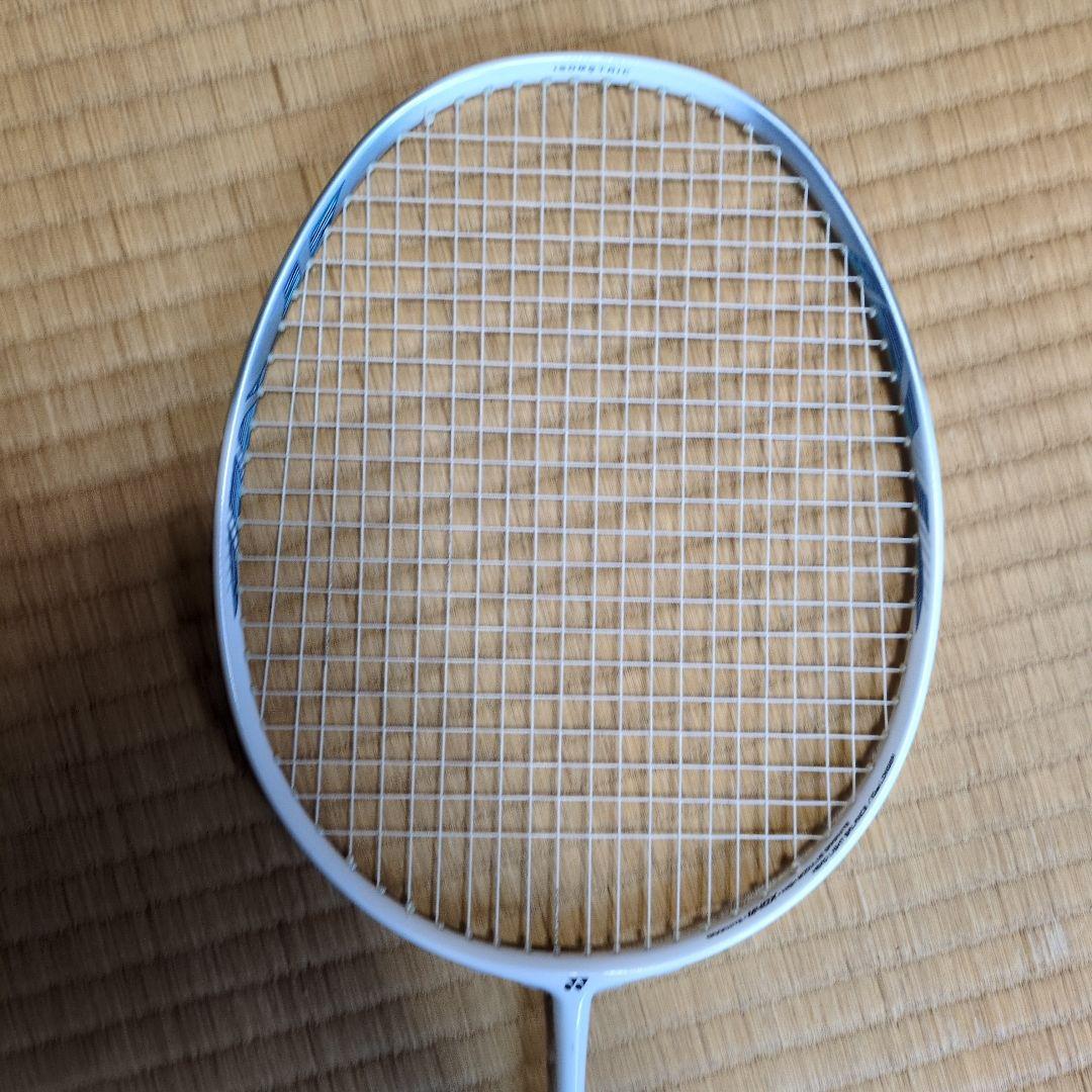 YONEX ナノフレア200 バドミントンラケット