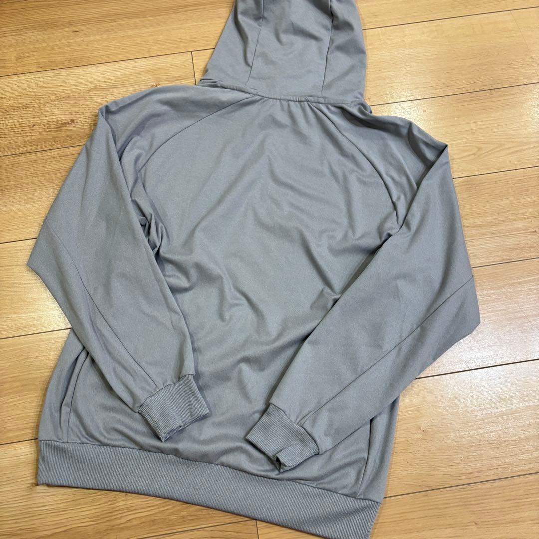 新品　TIGORA×AKTR トレーニングウェア　上下　バスケ　ユニセックス