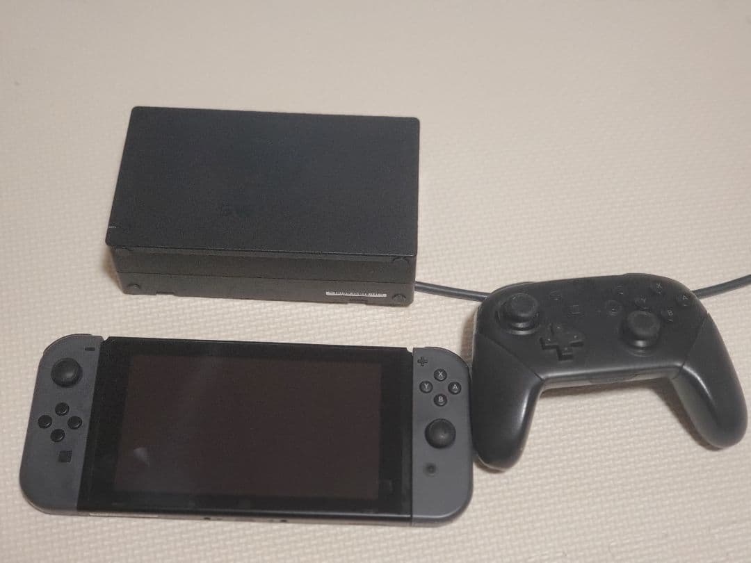 ニンテンドースイッチ プロコン、SDカード、ドック付き