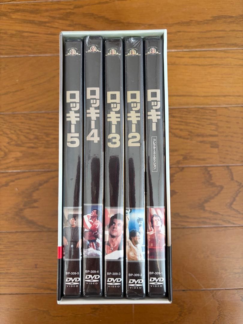 ロッキー DVDコレクターズBOX 5巻セット