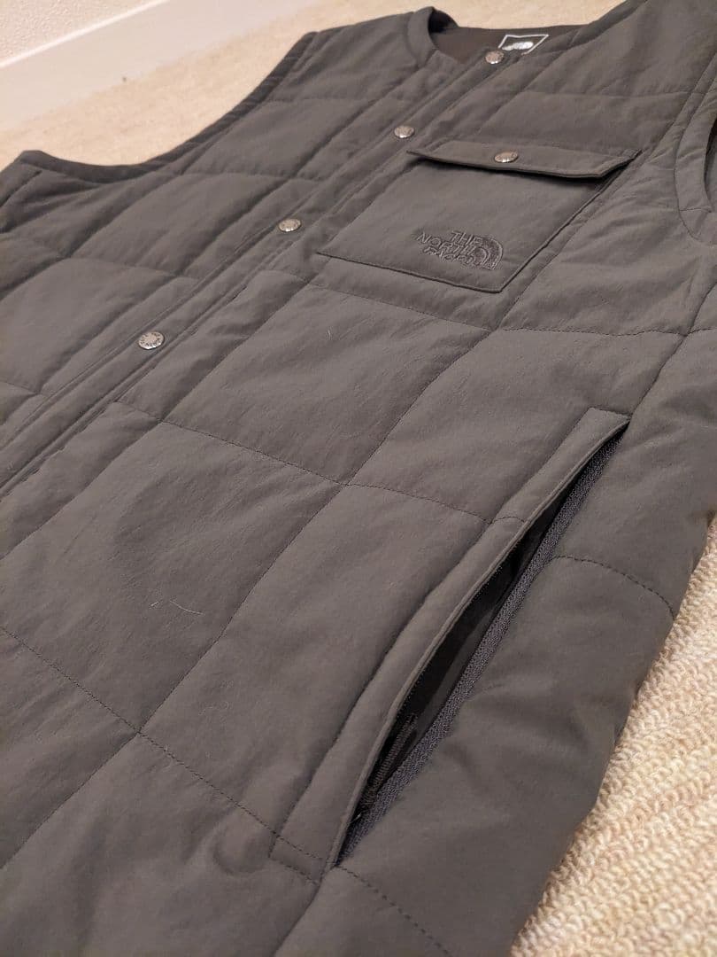 okj。 THE NORTH FACE メドウ ウォーム ベスト