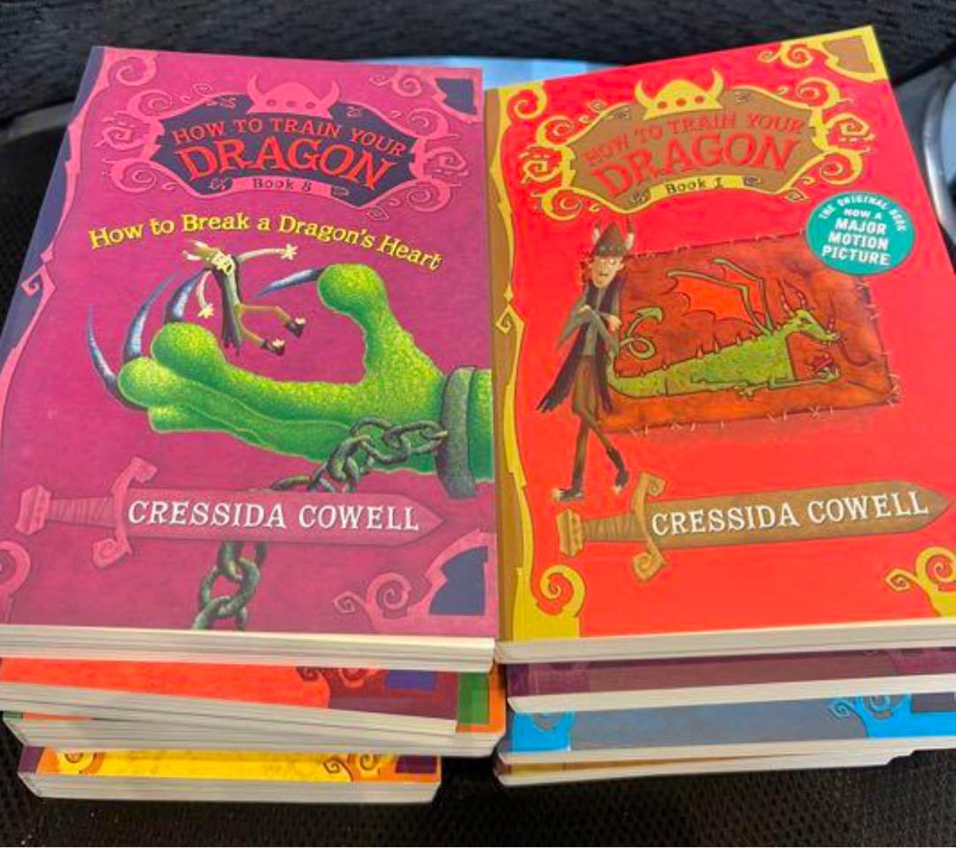洋書　how to train your dragon 12冊