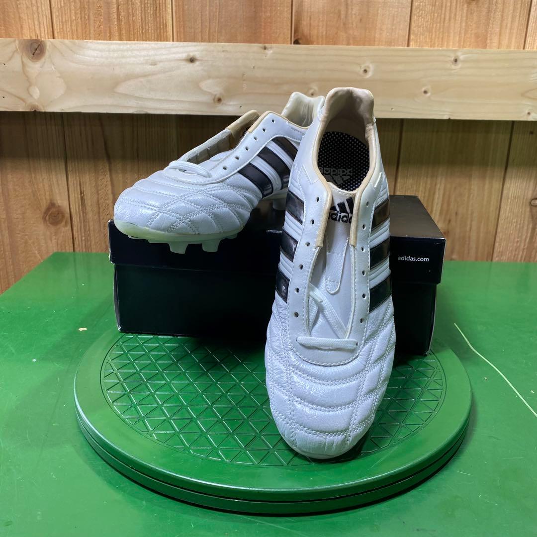 【訳あり】adidas サッカーシューズ ホワイト/ブラック 25.0cm