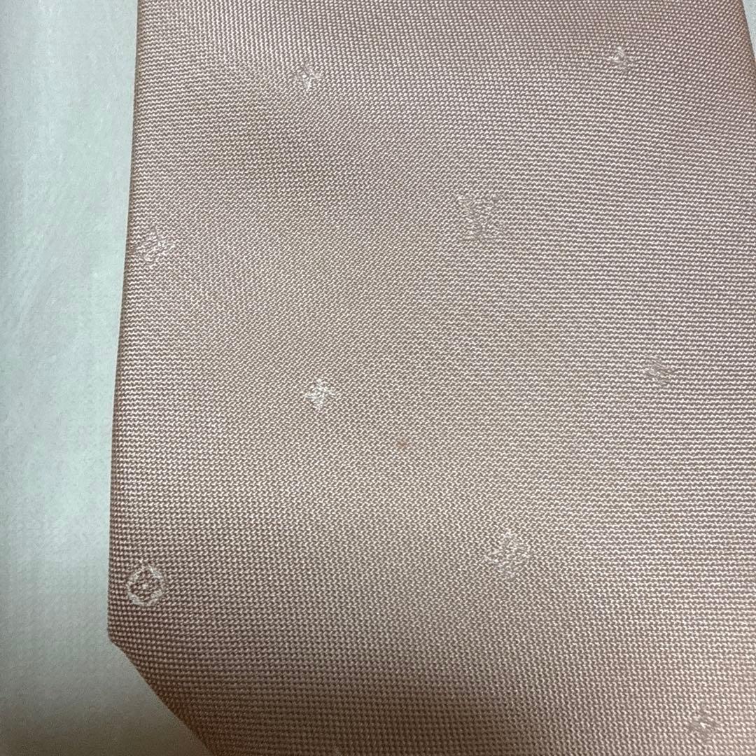 ルイ・ヴィトン　ネクタイ　薄ピンク　モノグラム