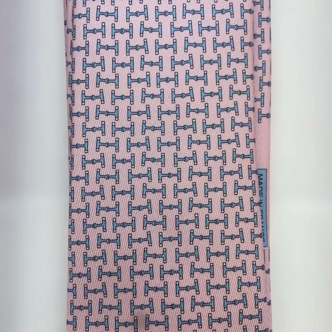 Hermesエルメスピンクネクタイ未使用品