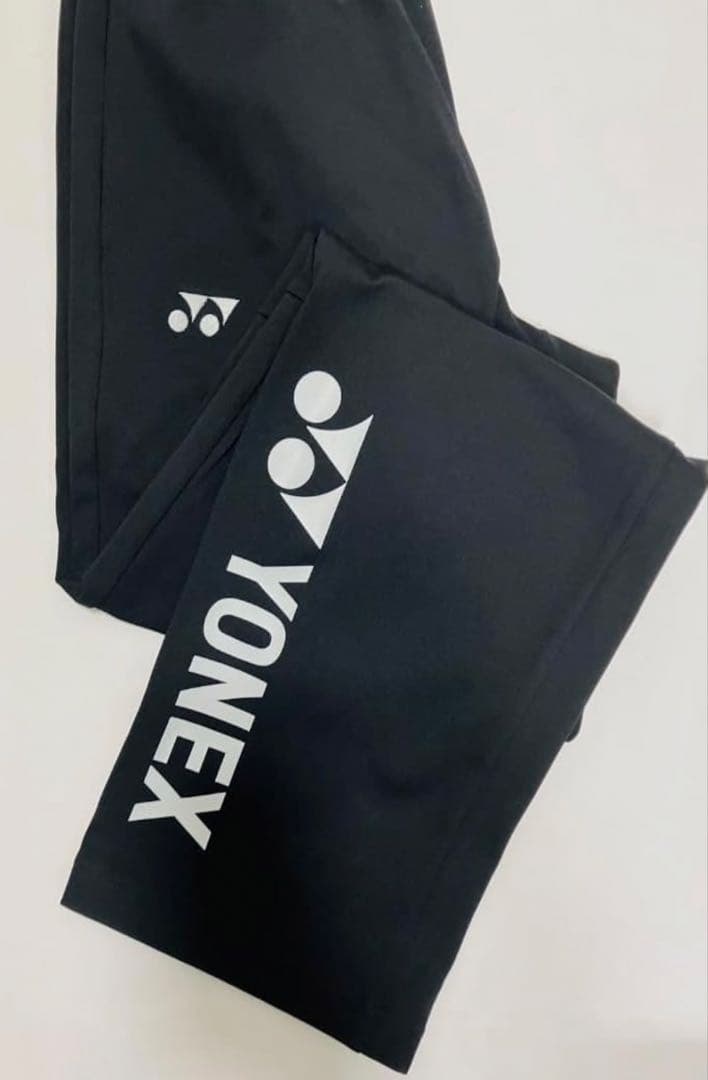 YONEX ブラック ウォームアップパンツ