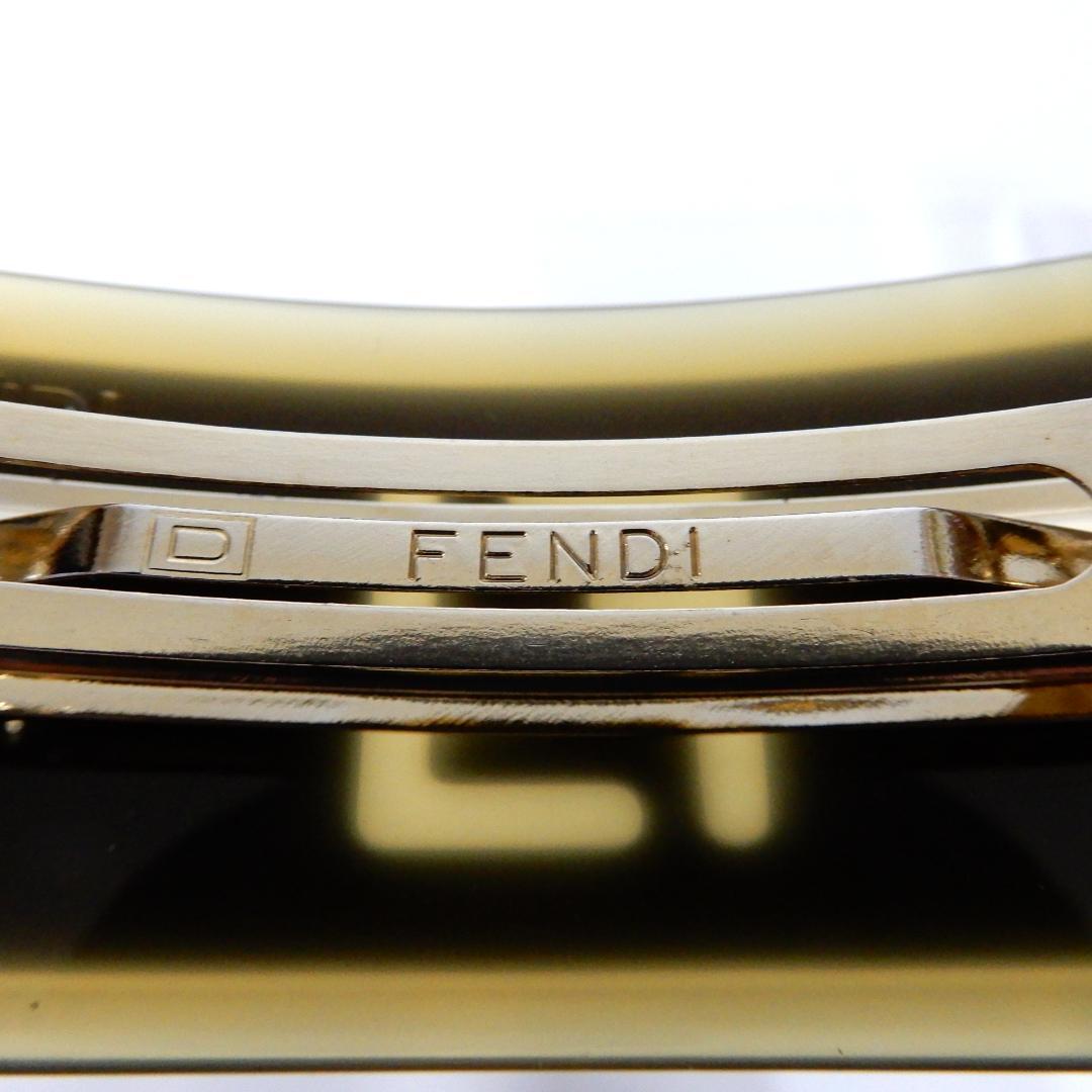 FENDI フェンディ　バレッタ　ヘアピン FF柄　ロゴ　ブラック