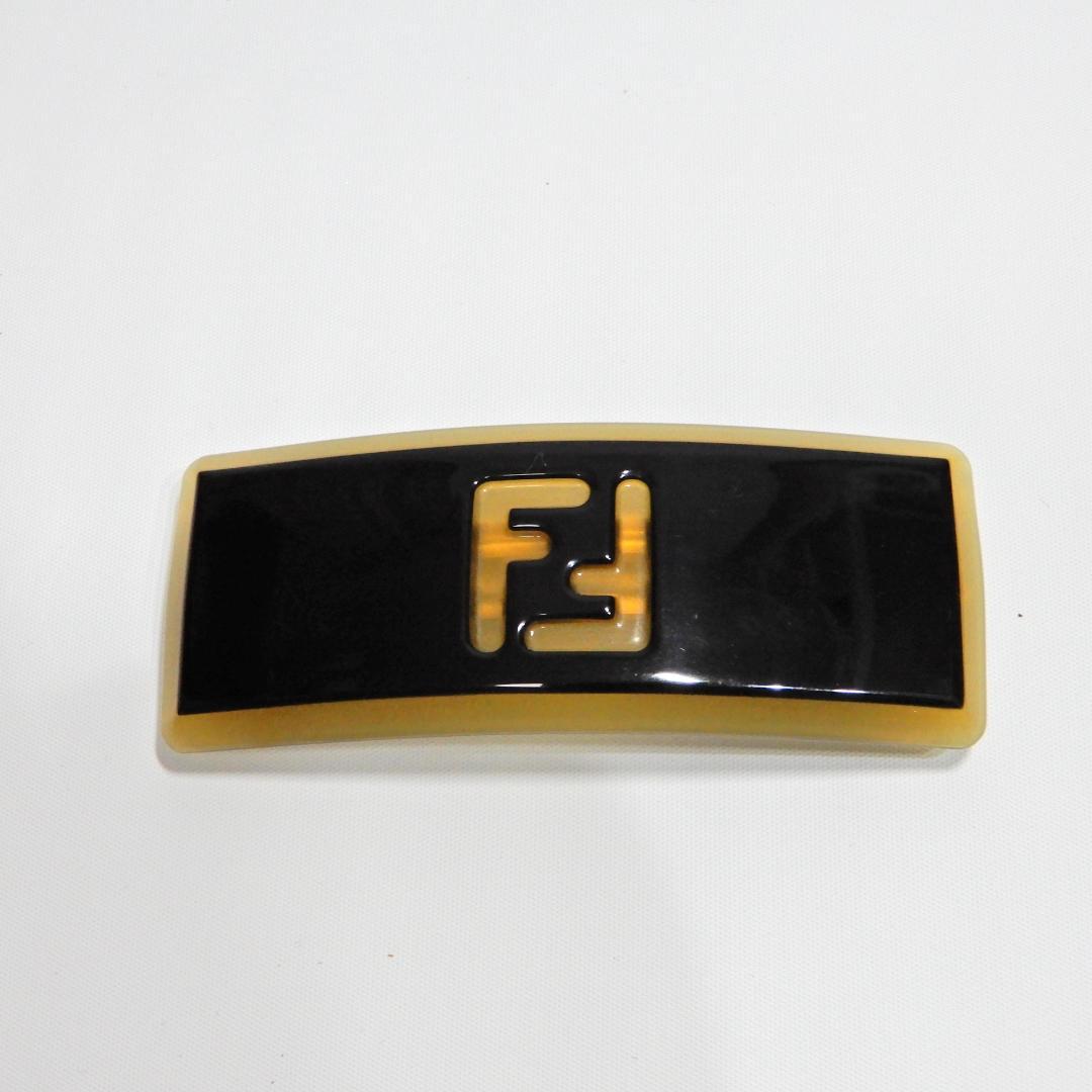 FENDI フェンディ　バレッタ　ヘアピン FF柄　ロゴ　ブラック