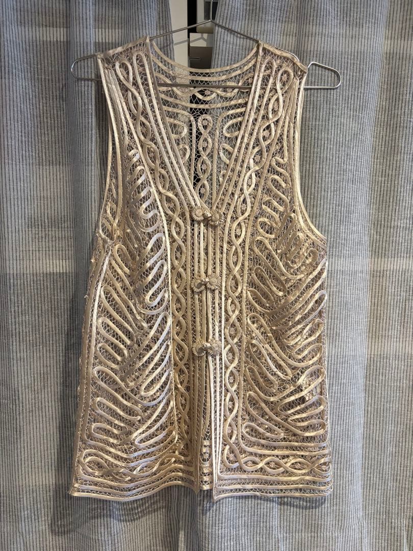 トップス todayful Embroidery Middle Vest