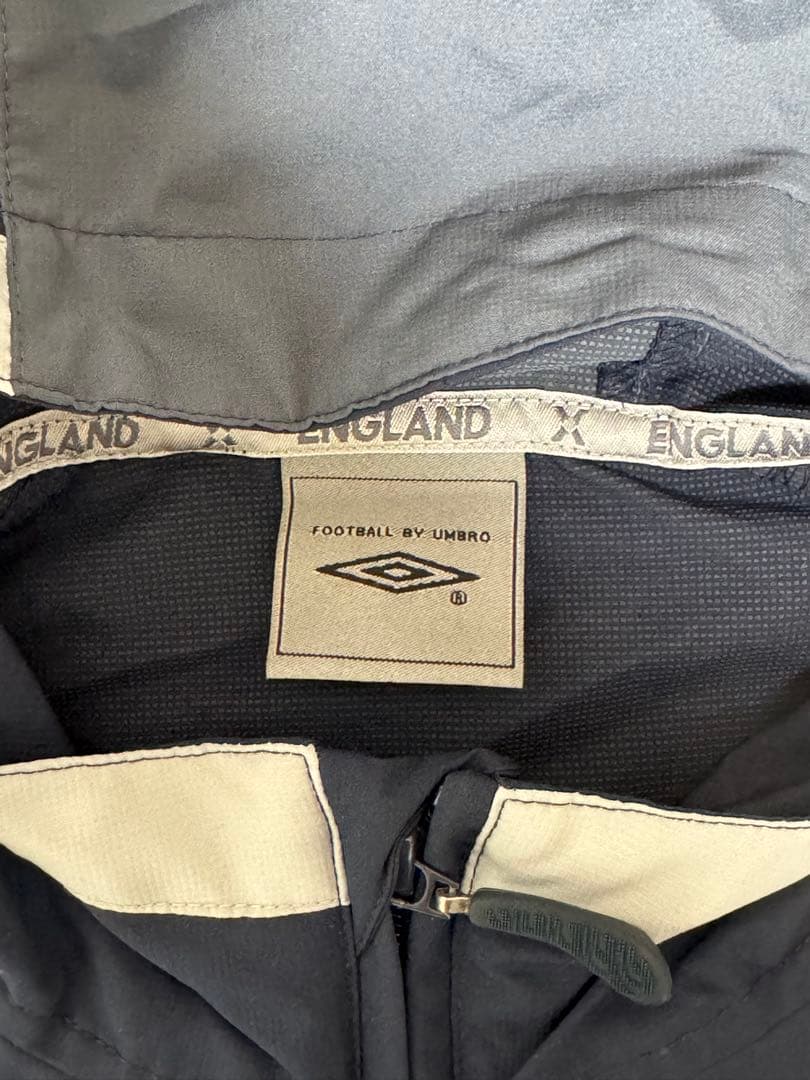 Umbro イングランド代表 ウィンドブレーカー
