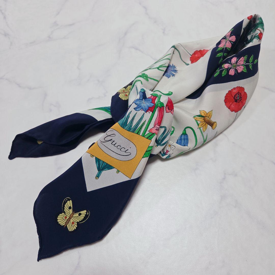 極美品✨GUCCI グッチ デイジー 蝶 バタフライ フラワー シルク スカーフ