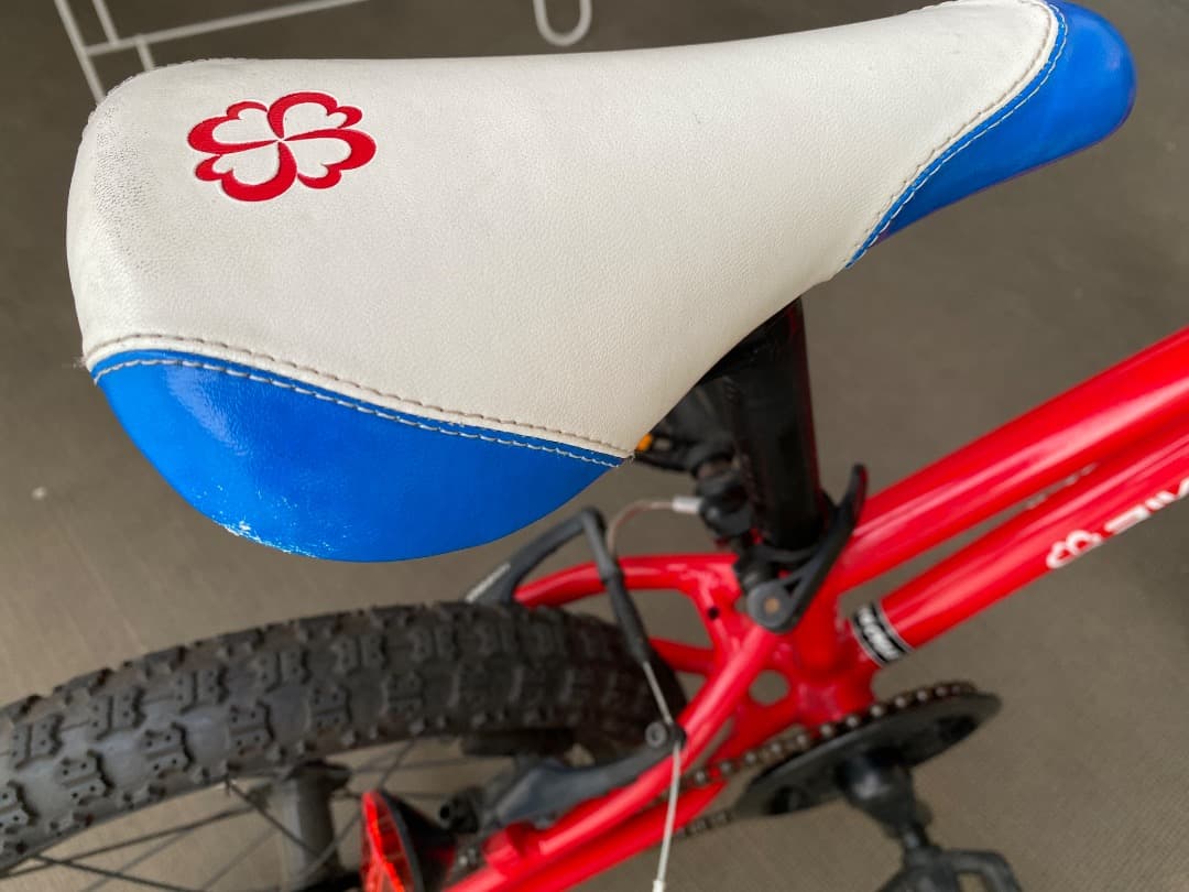 ヨツバサイクル　16インチ