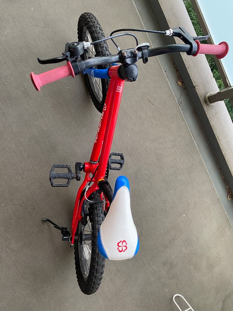 ヨツバサイクル　16インチ