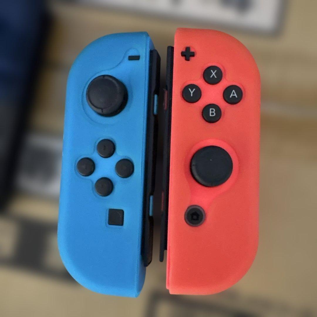 2022年製 Nintendo Switch 本体 青/オレンジ プロコン付き