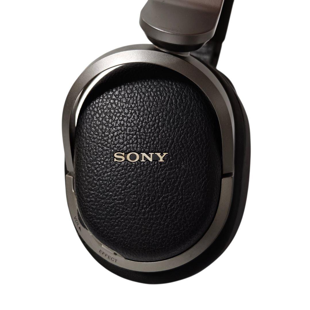 SONY デジタルサラウンドヘッドホンシステム 密閉型 MDR-HW700DS