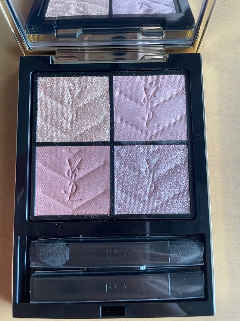 Yves Saint Laurent アイシャドウパレット126