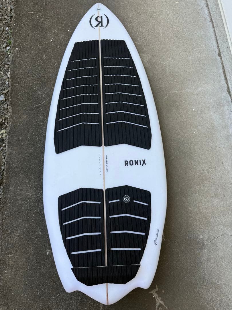 ロニックス　Ronix ATLANTIK 4'9\" ケース付き