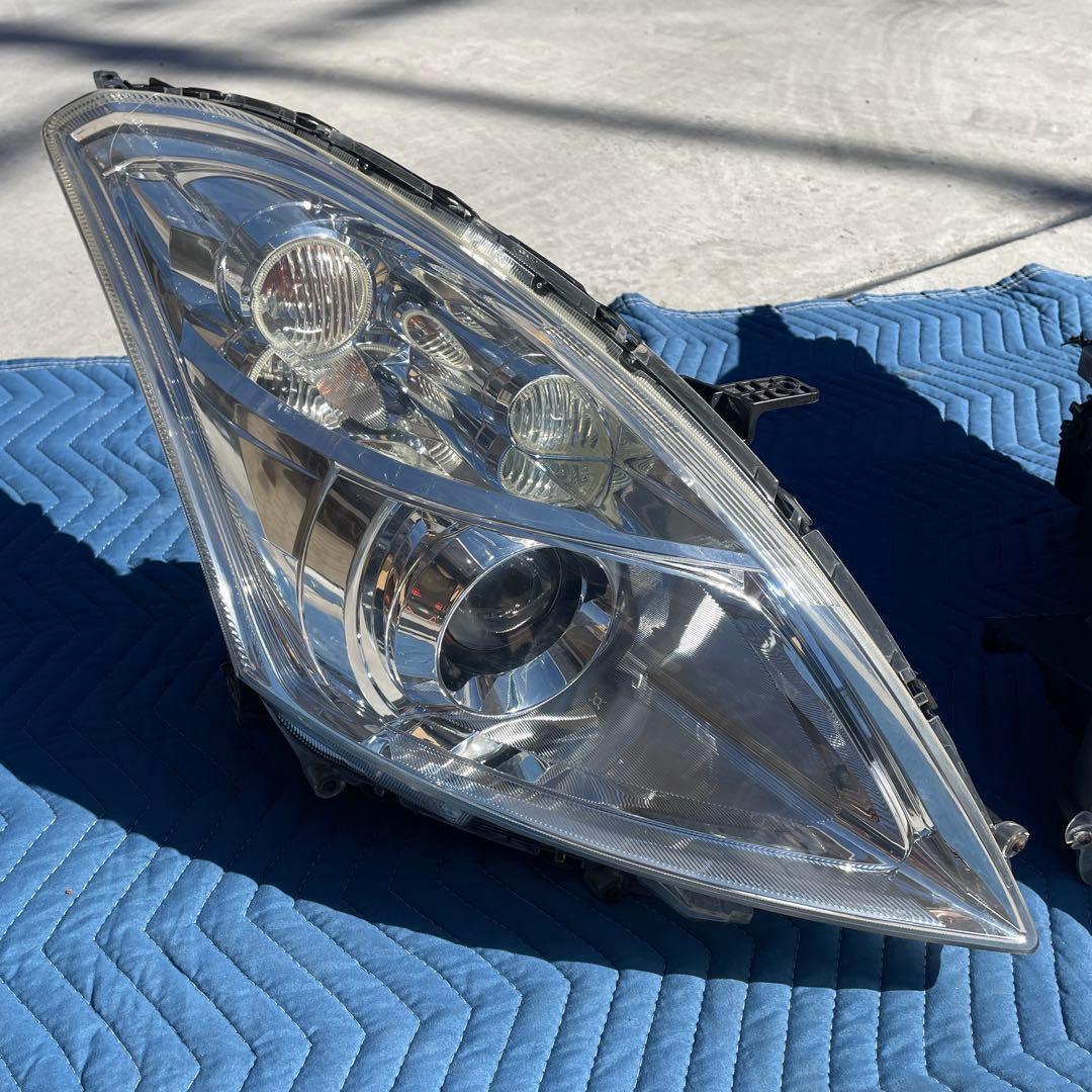 スイフト ZC32S ZC72S 純正 HID ヘッドライト 左右セット 美品