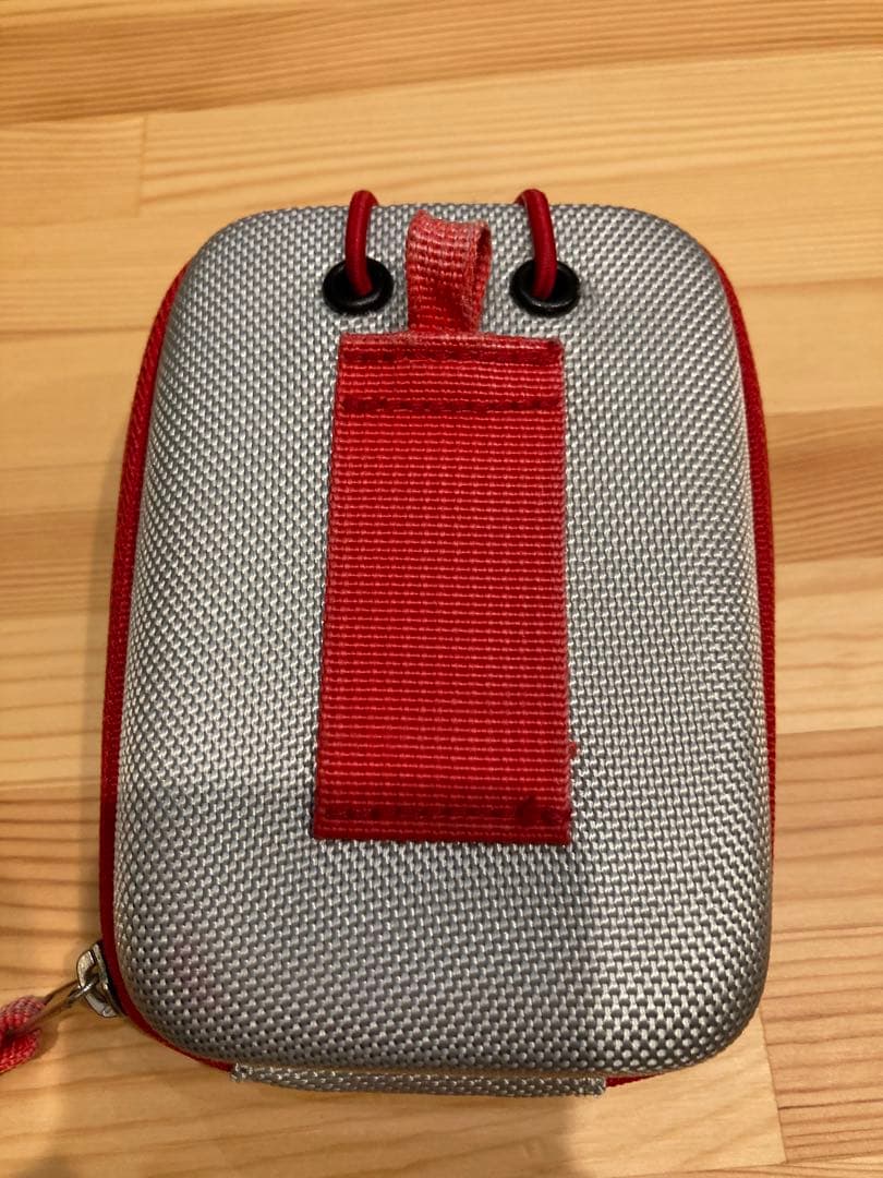 ブッシュネル　Bushnell TOUR V4 距離測定器　※緊急値下げ