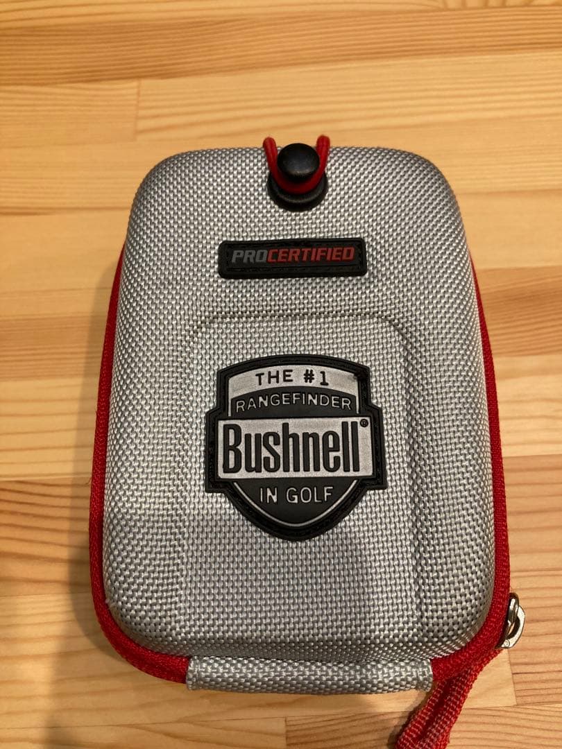 ブッシュネル　Bushnell TOUR V4 距離測定器　※緊急値下げ
