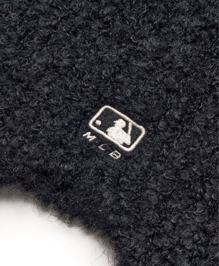 MLB 韓国 ビーニー　もこもこ　猫耳　ブラック　ニット帽　カリナ着用